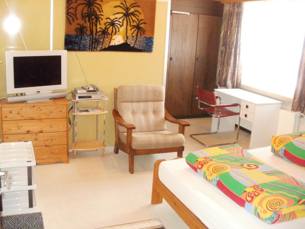 Hotel Pez Ault Disentis Pokoj fotografie