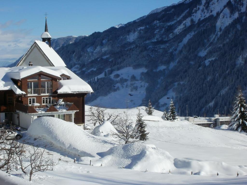 Hotel Pez Ault Disentis Exteriér fotografie