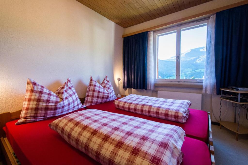 Hotel Pez Ault Disentis Pokoj fotografie